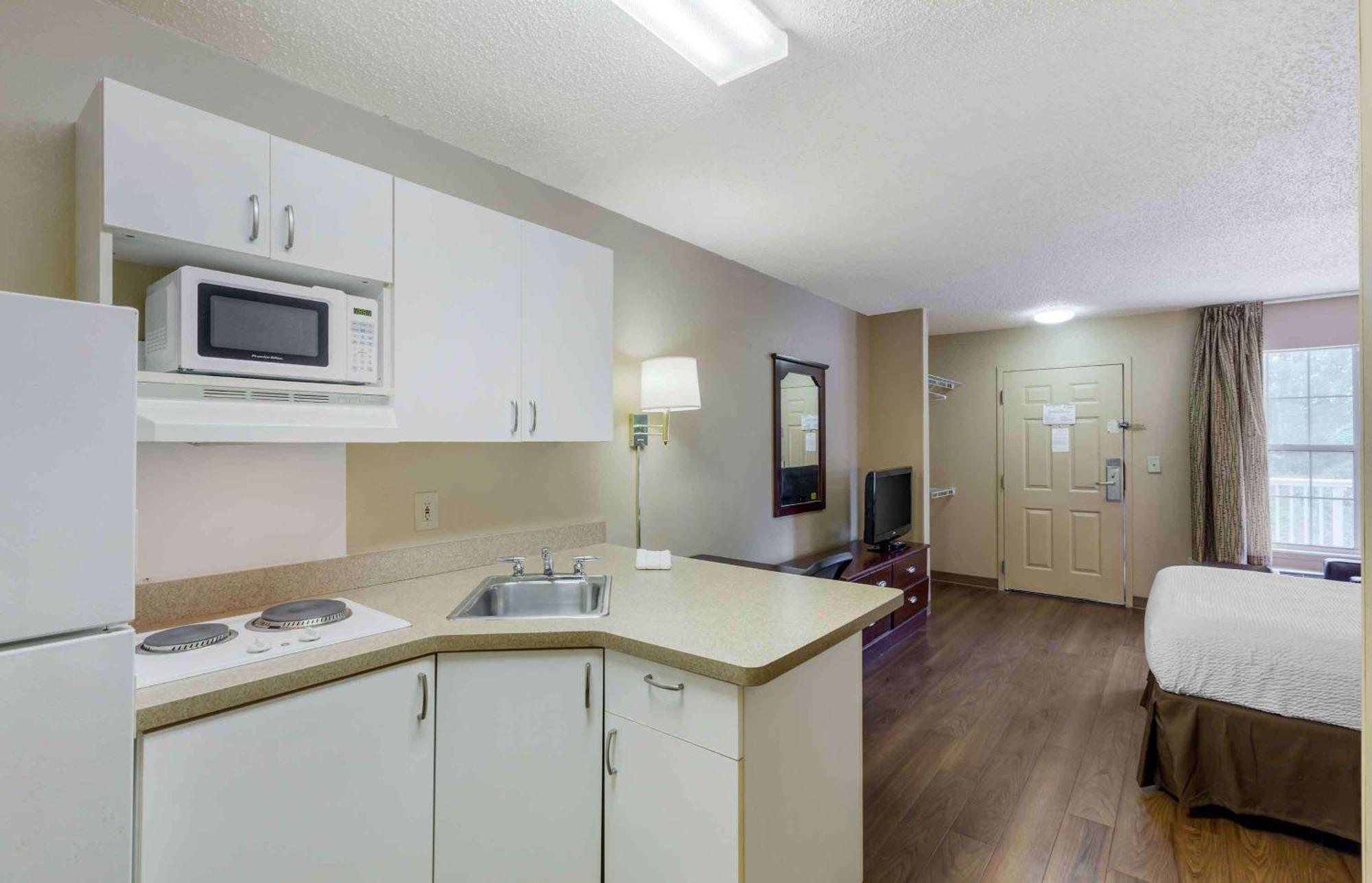 Extended Stay America Select Suites - Raleigh - Rdu Airport Morrisville Exterior foto