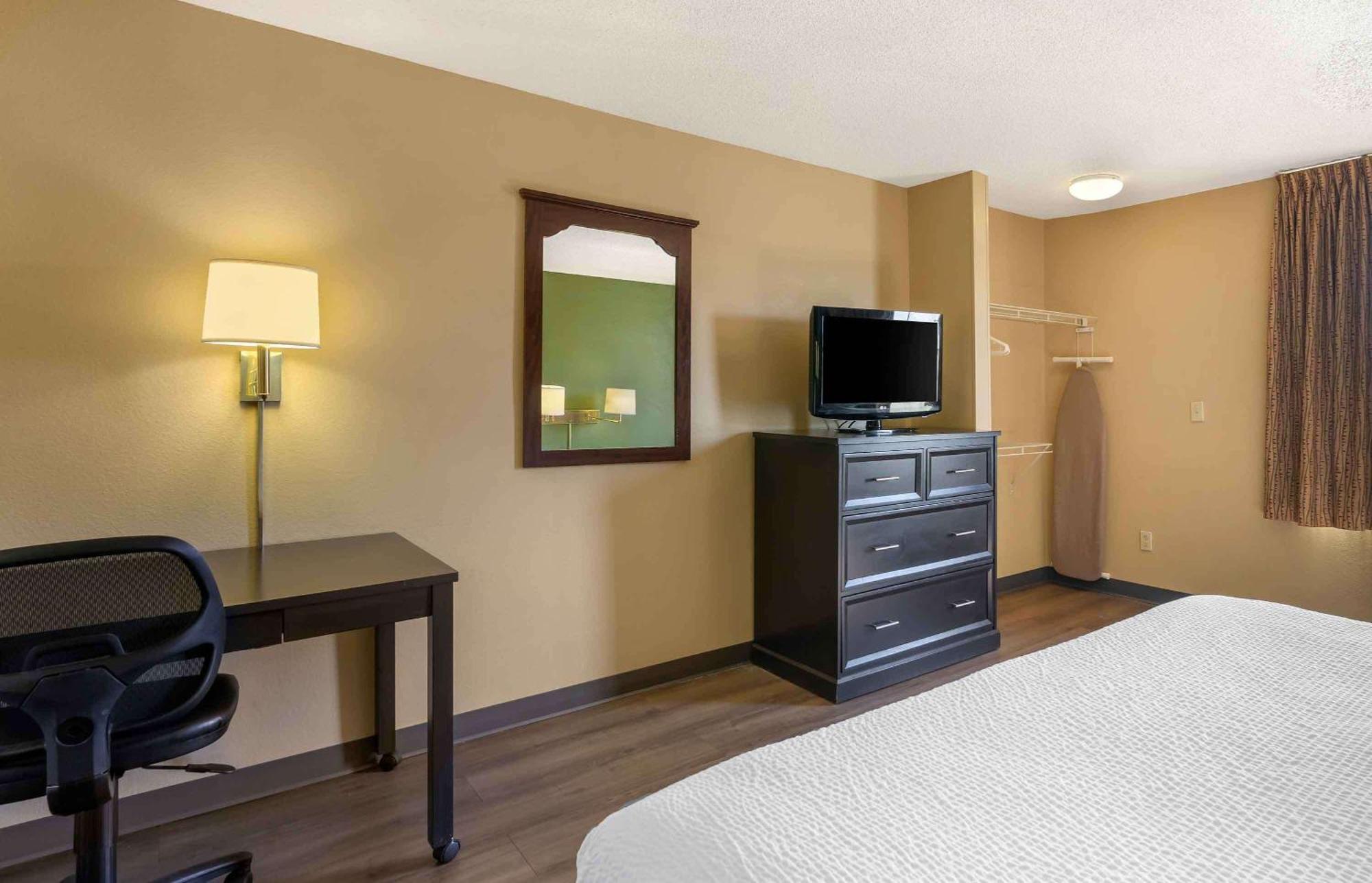 Extended Stay America Select Suites - Raleigh - Rdu Airport Morrisville Exterior foto